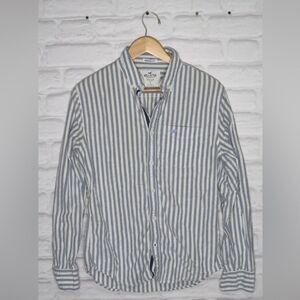 Hollister men’s casual button down shirt
